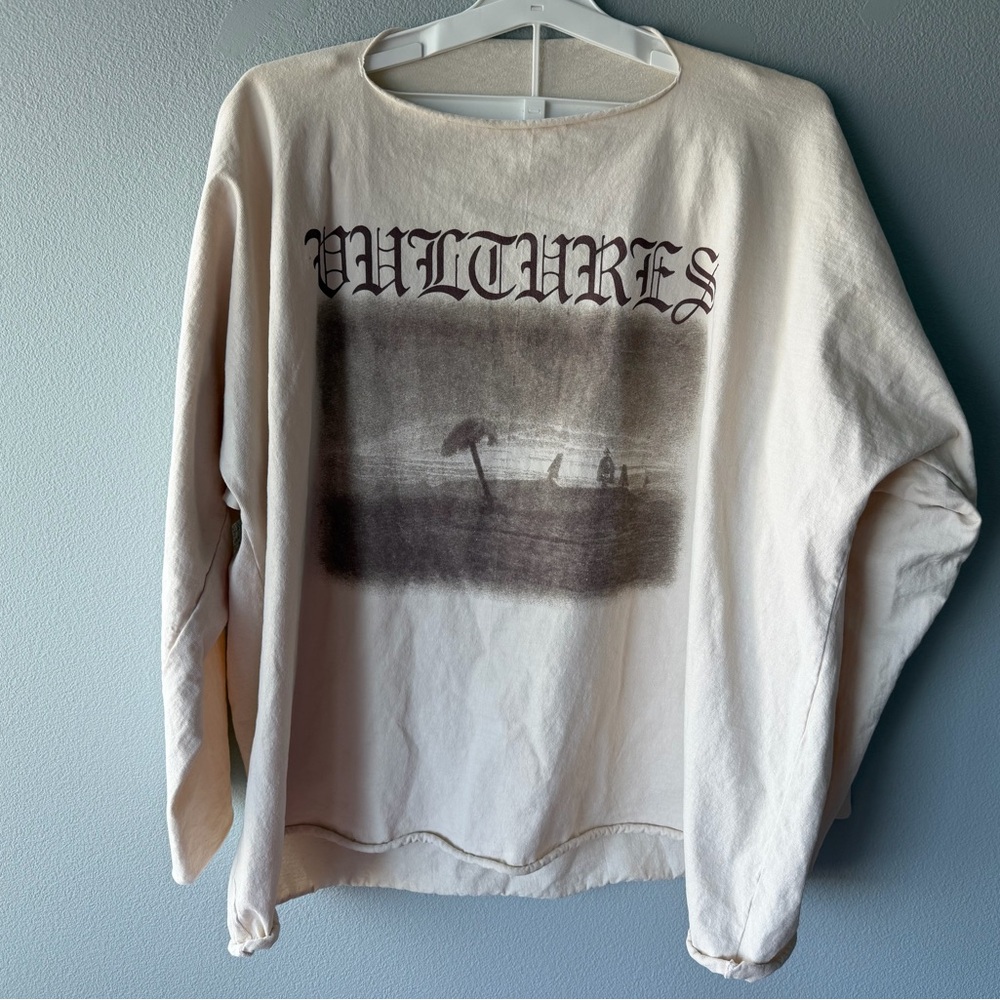Yeezy YZY cream white Vultures Volume 1 album long sleeve tee size 2 Men’s M/L